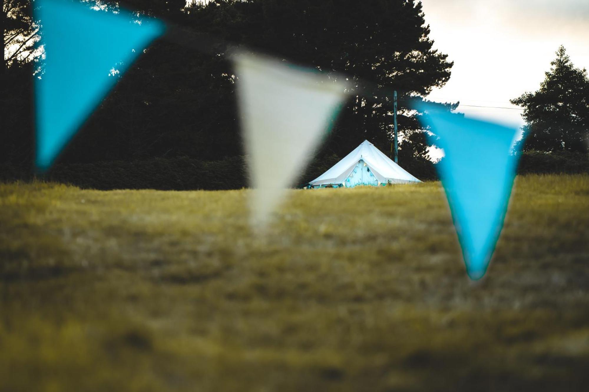 Trevena Cross Glamping & Camping 赫尔斯顿 外观 照片
