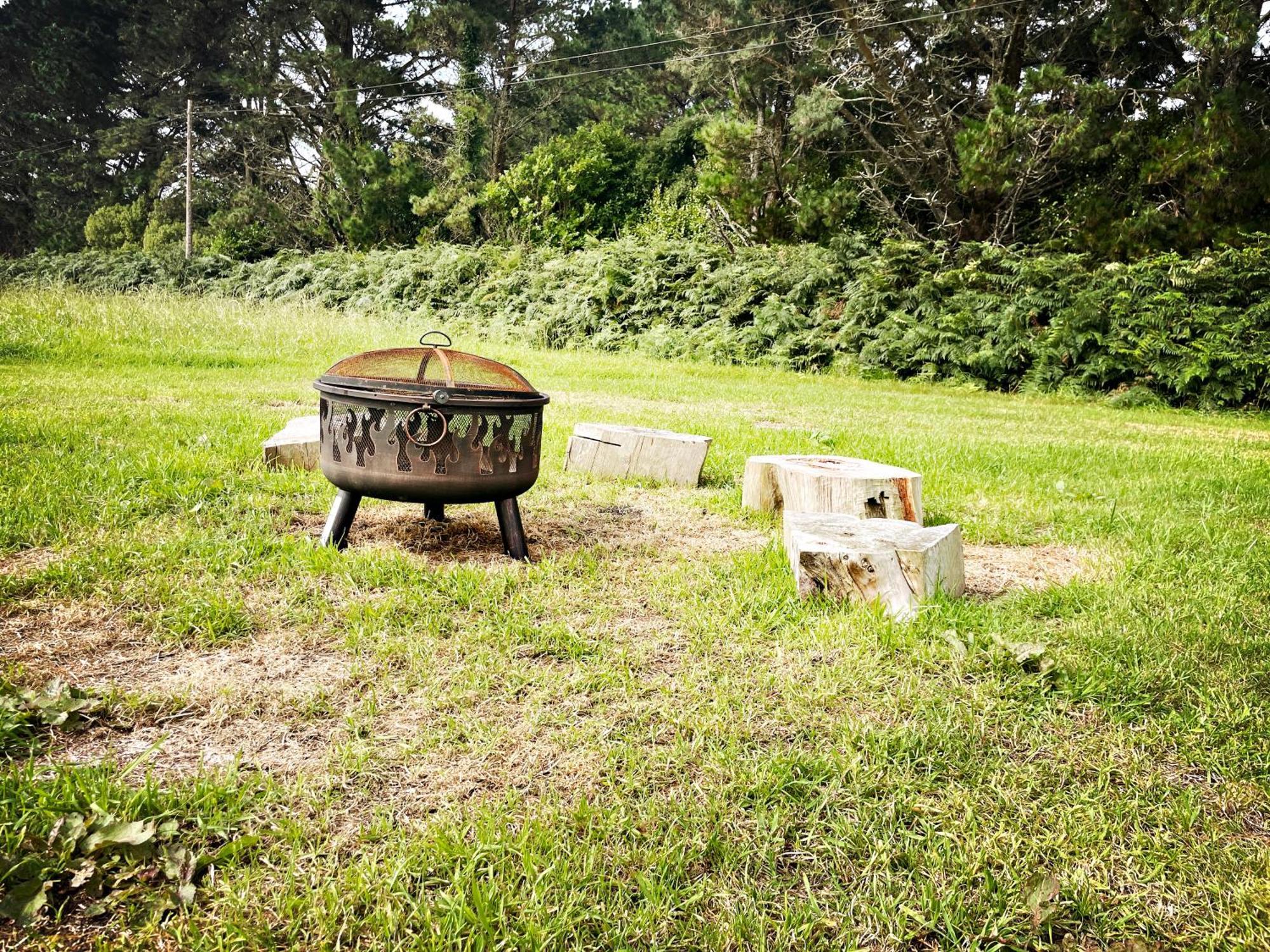 Trevena Cross Glamping & Camping 赫尔斯顿 外观 照片
