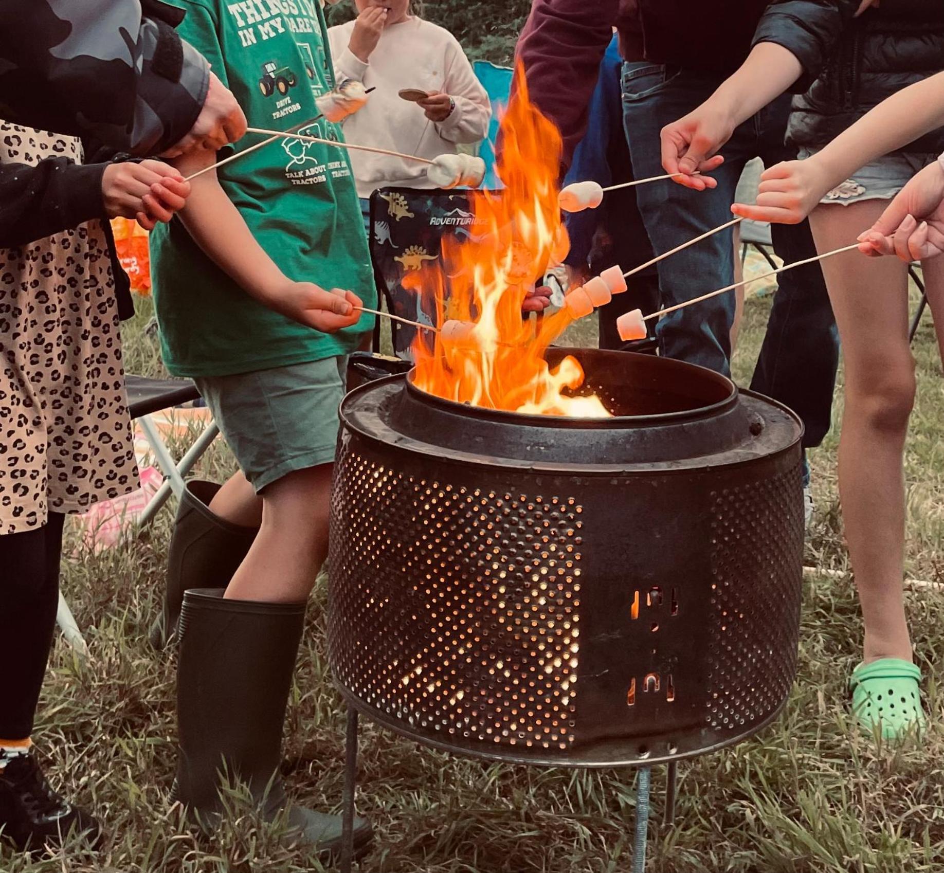 Trevena Cross Glamping & Camping 赫尔斯顿 外观 照片