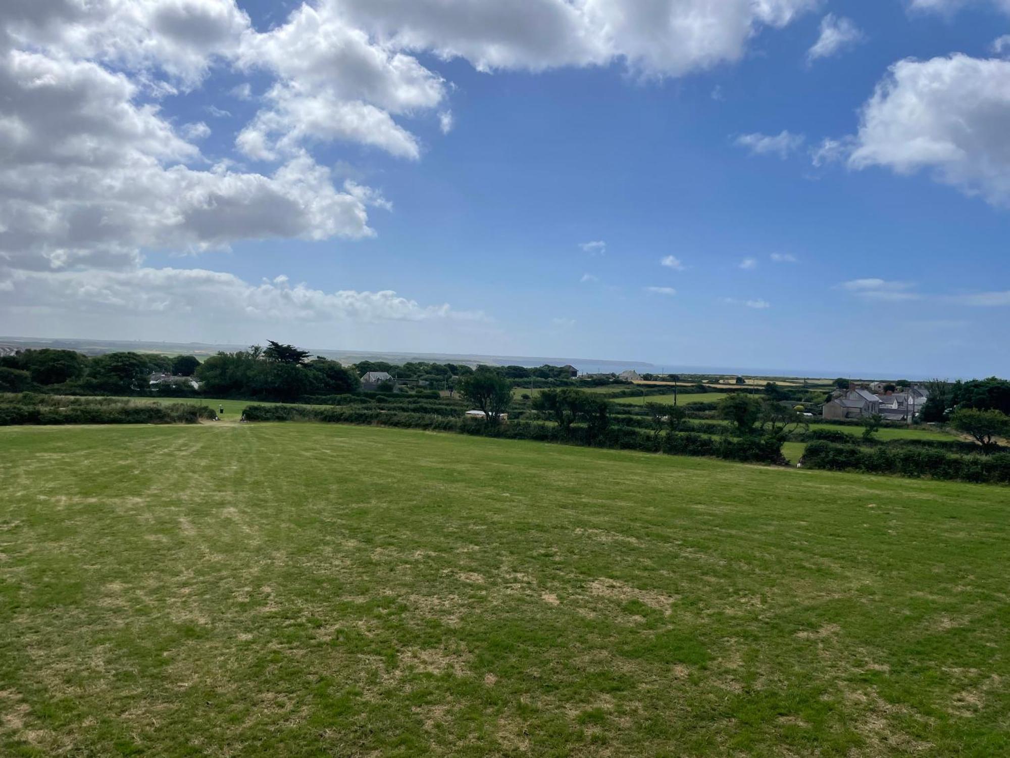 Trevena Cross Glamping & Camping 赫尔斯顿 外观 照片